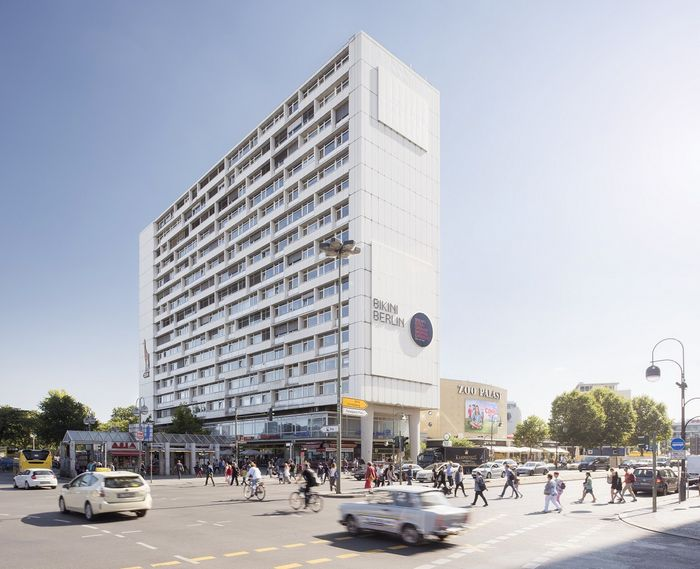 Mehr über den Artikel erfahren Bikini-Huthmacherhaus